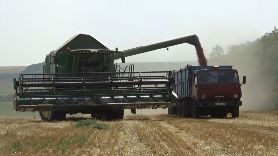 agropromyishlennyiy-kompleks-dnr.jpg