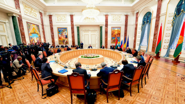 V-Minske-nachalis-peregovoryi-.jpg
