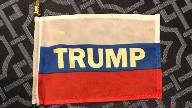 trumpflag_vs-e1488038659818.jpg