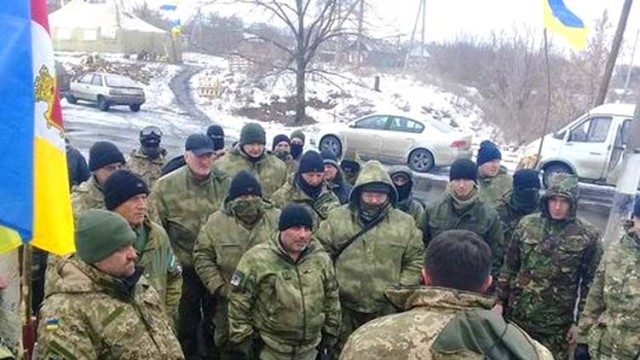 Sbu-i-MVD-razgromili-redut-blokadnikov-pod-Dzerzhinskom.-30-chelovek-zaderzhano..jpg