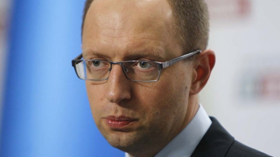 YAtsenyuk-prizval-polyakov-ponyat-i-prostit-prestupleniya-banderovtsev.jpg