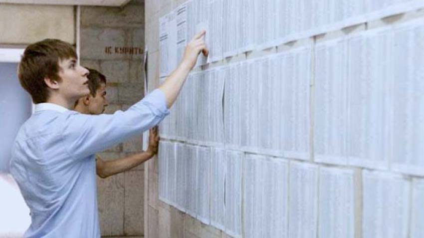 Zaharchenko-podpisal-ukaz-ob-uvelichenii-byudzhetnyih-mest-v-vuzah-DNR-1.jpg