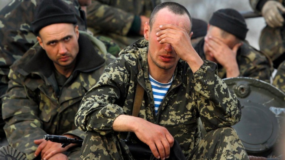 CHto-zastavlyaet-voennyih-VSU-perehodit-na-storonu-DNR-i-LNR-e1499680804727.jpg