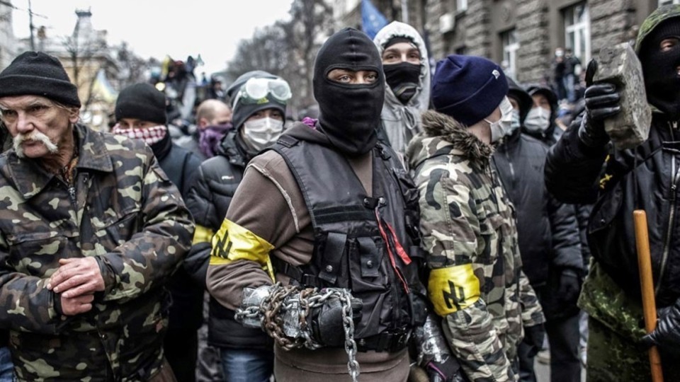 Ukrainskie-radikalyi-vzyali-kurs-na-Kiev.jpg