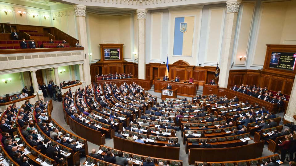 Na-Ukraine-zaregistrirovan-zakonoproekt-ob-otmene-blokadyi-Donbassa.jpg
