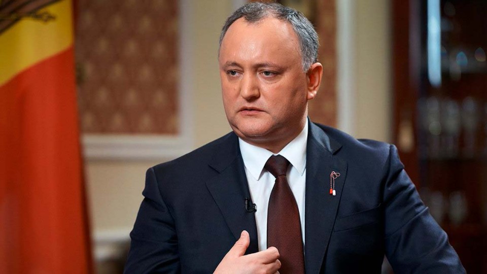 Prezident-VS-parlament-kak-Dodon-boretsya-s-antirossiyskoy-ritorikoy-parlamenta.jpg