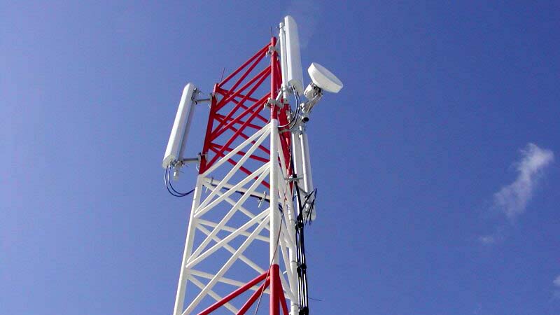Vodafone-Myi-ne-budem-vosstanavlivat-svoi-stantsii-na-Donbasse-1.jpg