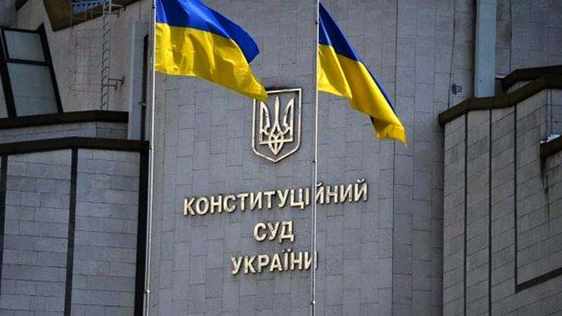 Na-Ukraine-zakon-o-statuse-russkogo-yazyika-priznan-nekonstitutsionnyim.jpg