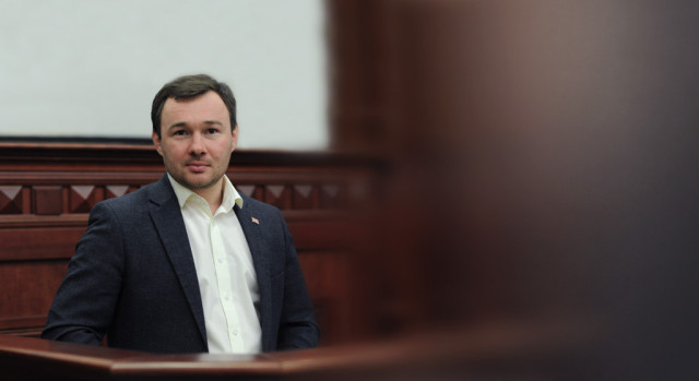 E.Orlov-predlozhil-zamenit-vvoznyie-poshlinyi-na-kvotyi.jpg