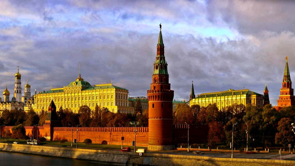 Putin-vstretitsya-s-sovetnikom-Trampa-v-Kremle.jpg