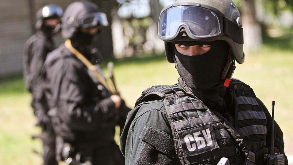 --Pravyiy-sektor---nachal-vooruzhennoe-protivostoyanie-s-SBU-I-VSU.jpg