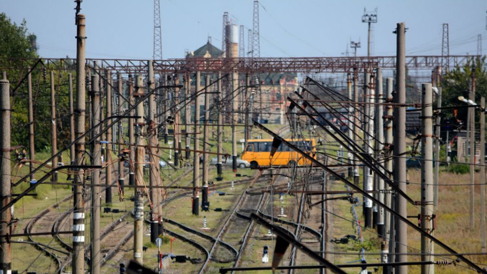 Na-granitse-DNR-i-LNR-budet-snyat-zheleznodorozhnyiy-post-e1539076765173.jpg