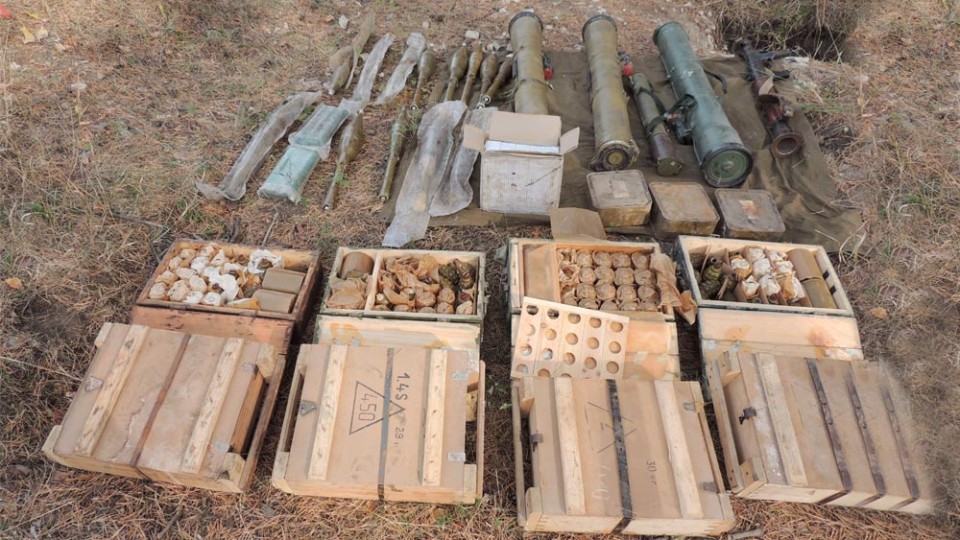 taynik-s-boepripasami-lnr.jpg