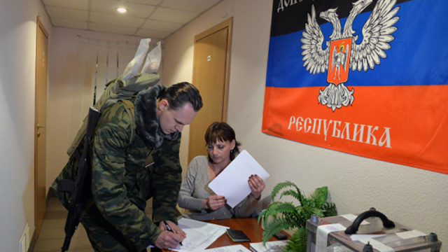 V-DNR-nachalas-protsedura-dosrochnogo-golosovaniya-na-vyiborah.jpg