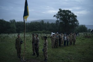 на Украине готовят отряды детей-убийц 4