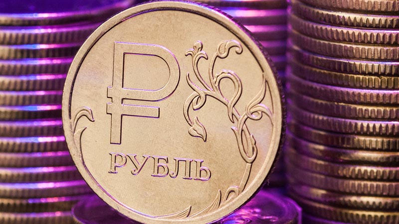 CHto-proishodilo-s-rublyom-v-2018.jpg