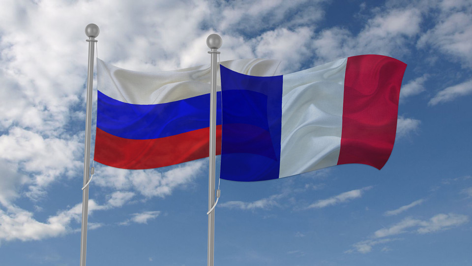 frantsiya-rossiya-e1566037739654.jpg