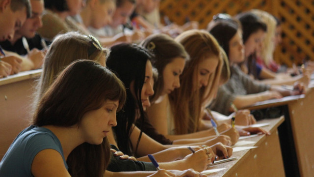 studentyi-lnr.jpg