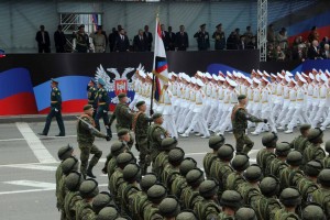 парад 8